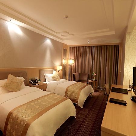 Golden Mountain International Hotel Laiyang Buitenkant foto