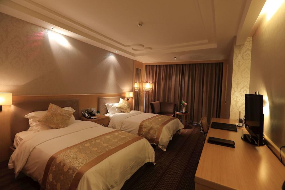 Golden Mountain International Hotel Laiyang Buitenkant foto