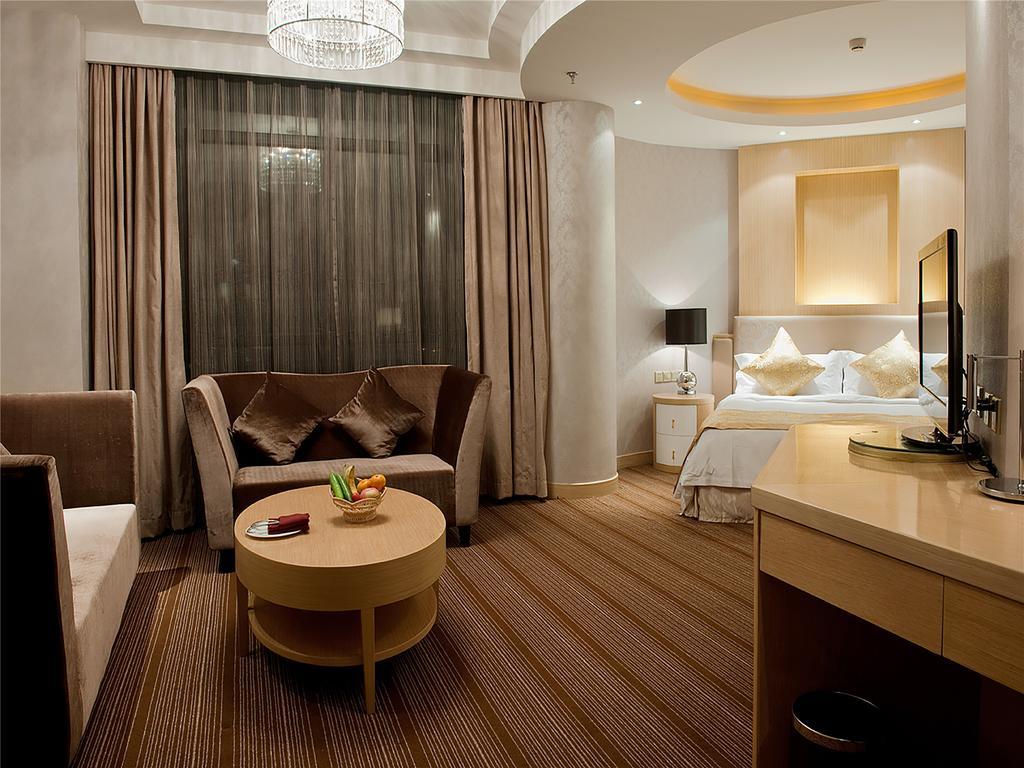 Golden Mountain International Hotel Laiyang Buitenkant foto